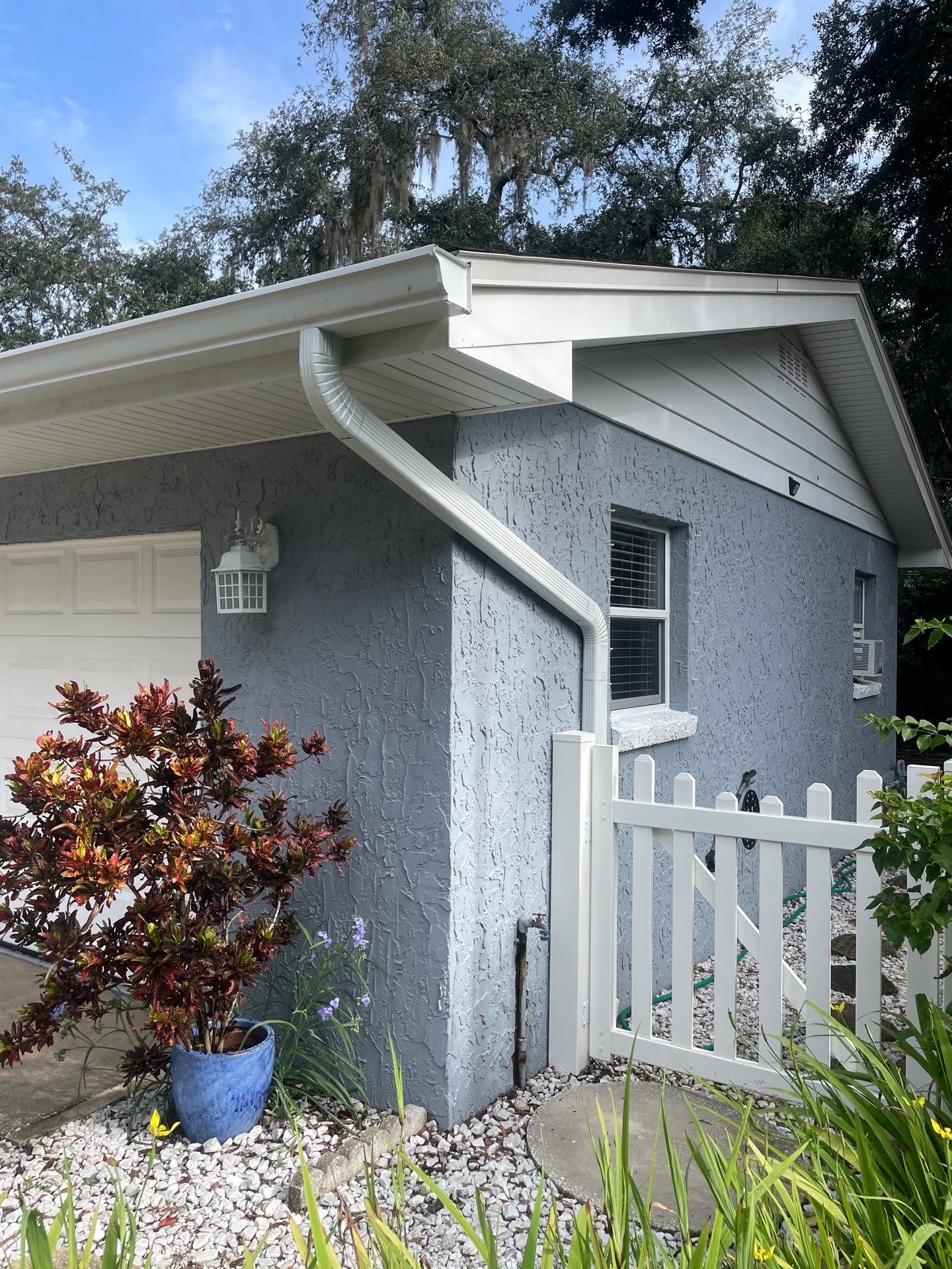 Professional Gutter Company Mulberry Florida